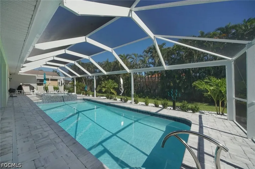 2531 SW 28th Place Cape Coral FL 33914