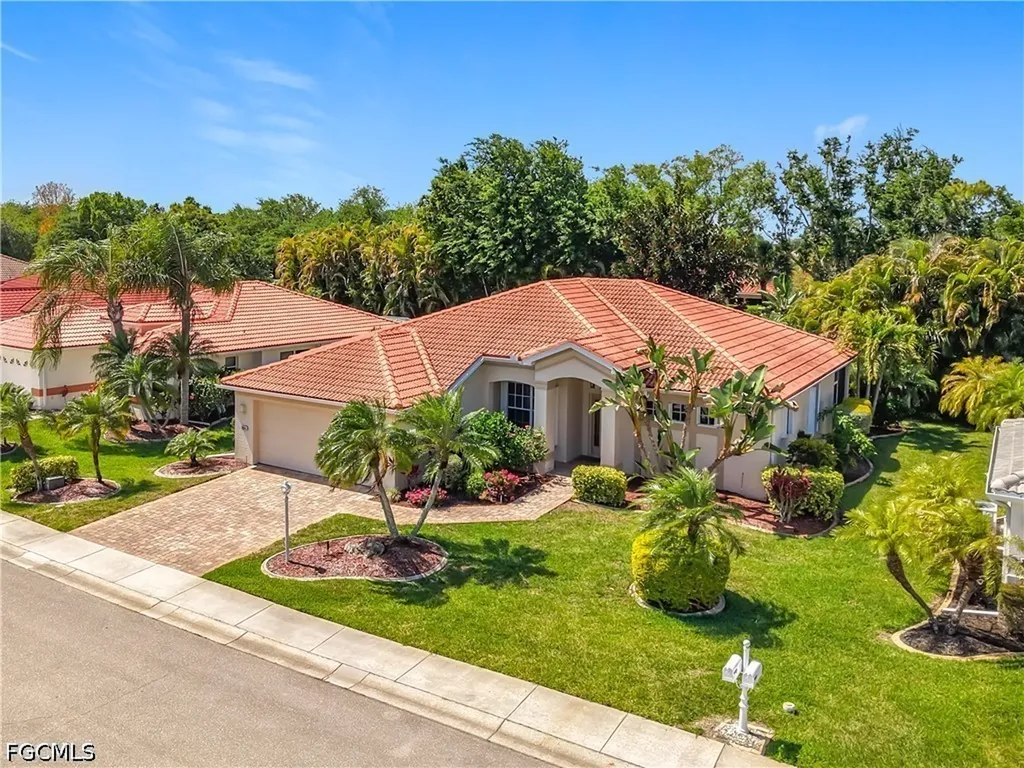 2061 Corona Del Sire Drive North Fort Myers FL 33917