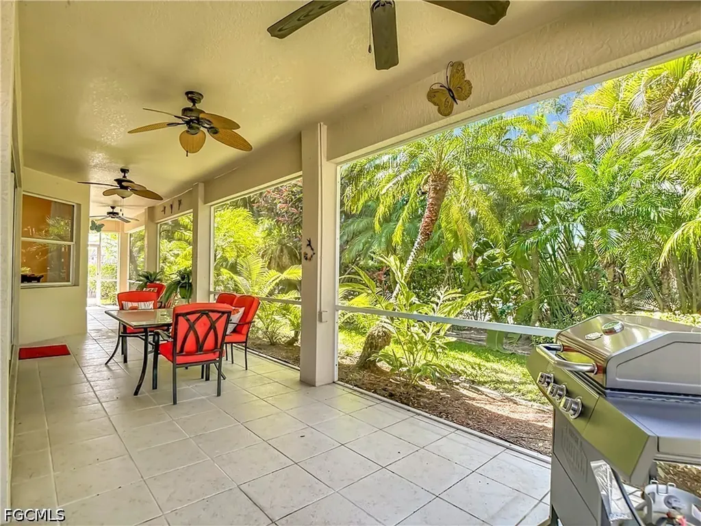 2061 Corona Del Sire Drive North Fort Myers FL 33917