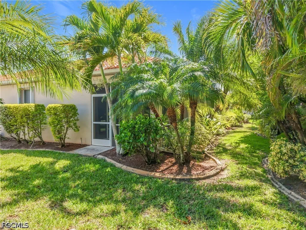 2061 Corona Del Sire Drive North Fort Myers FL 33917
