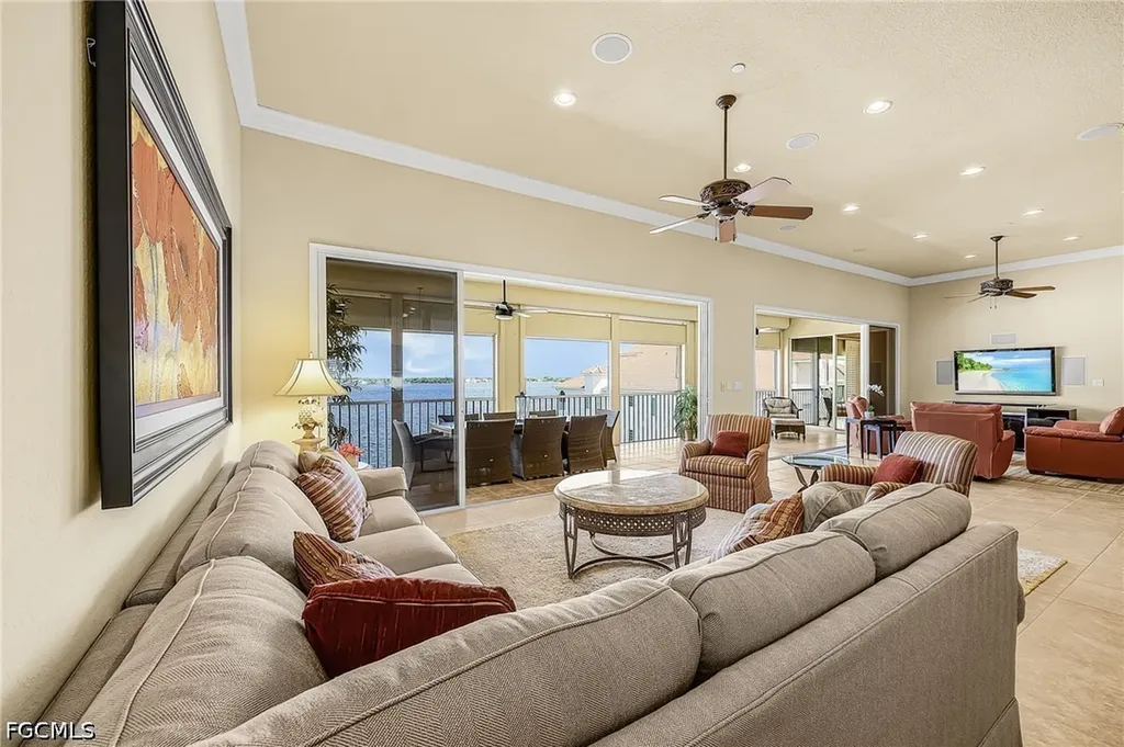 4235 SE 20th Place Cape Coral FL 33904
