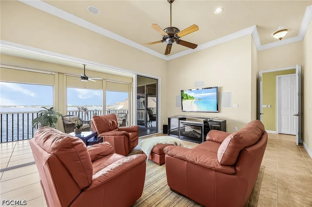 4235 SE 20th Place Cape Coral FL 33904