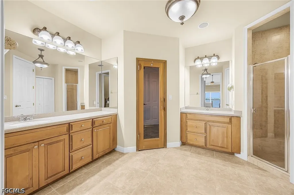 4235 SE 20th Place Cape Coral FL 33904