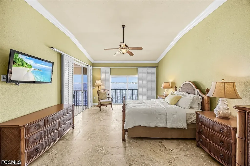 4235 SE 20th Place Cape Coral FL 33904