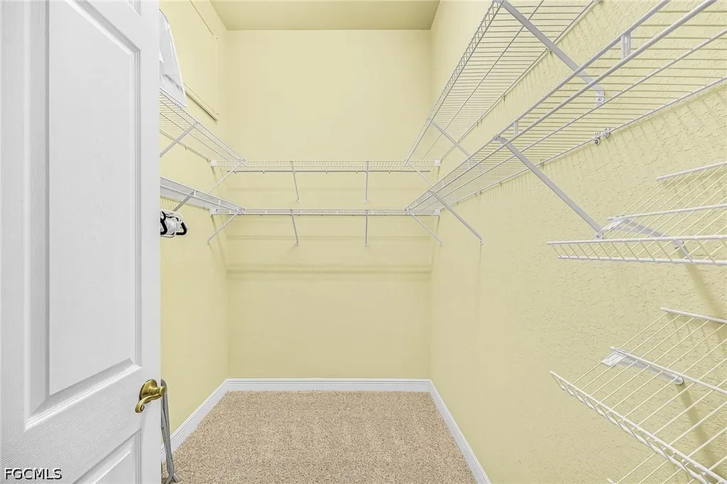 4235 SE 20th Place Cape Coral FL 33904