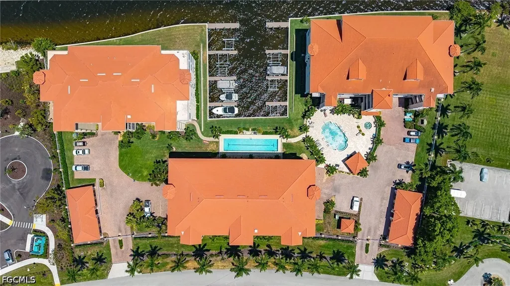 4235 SE 20th Place Cape Coral FL 33904