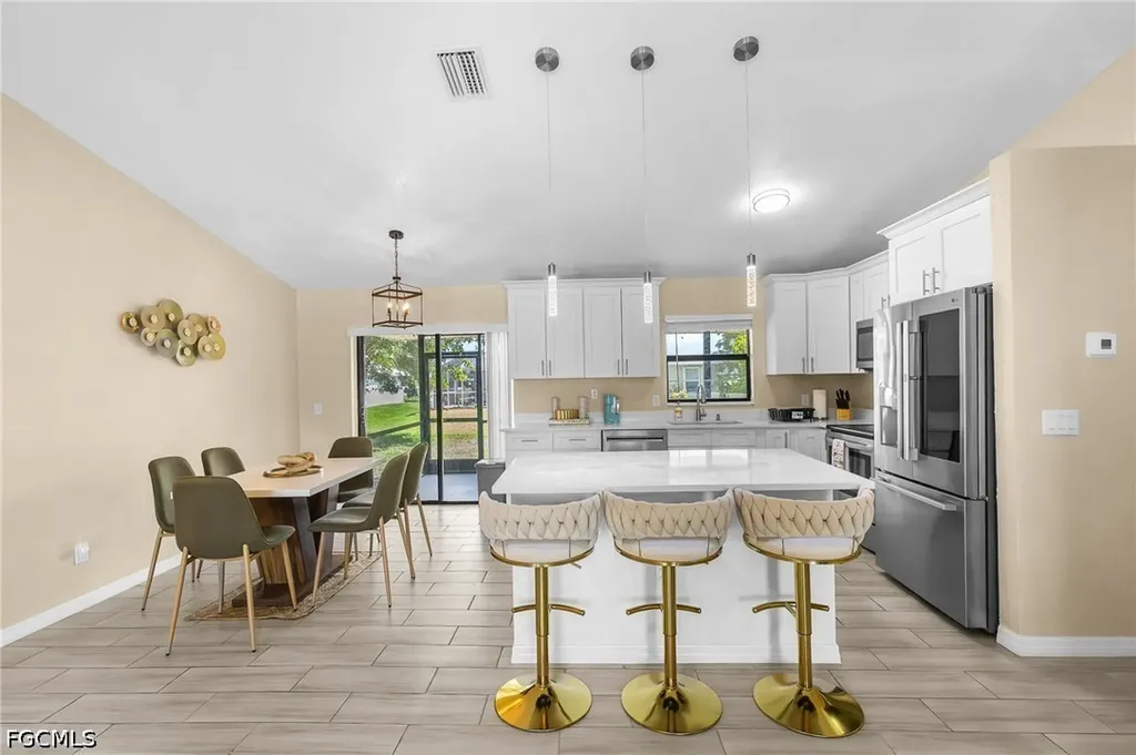 930 SW 34th Street Cape Coral FL 33914