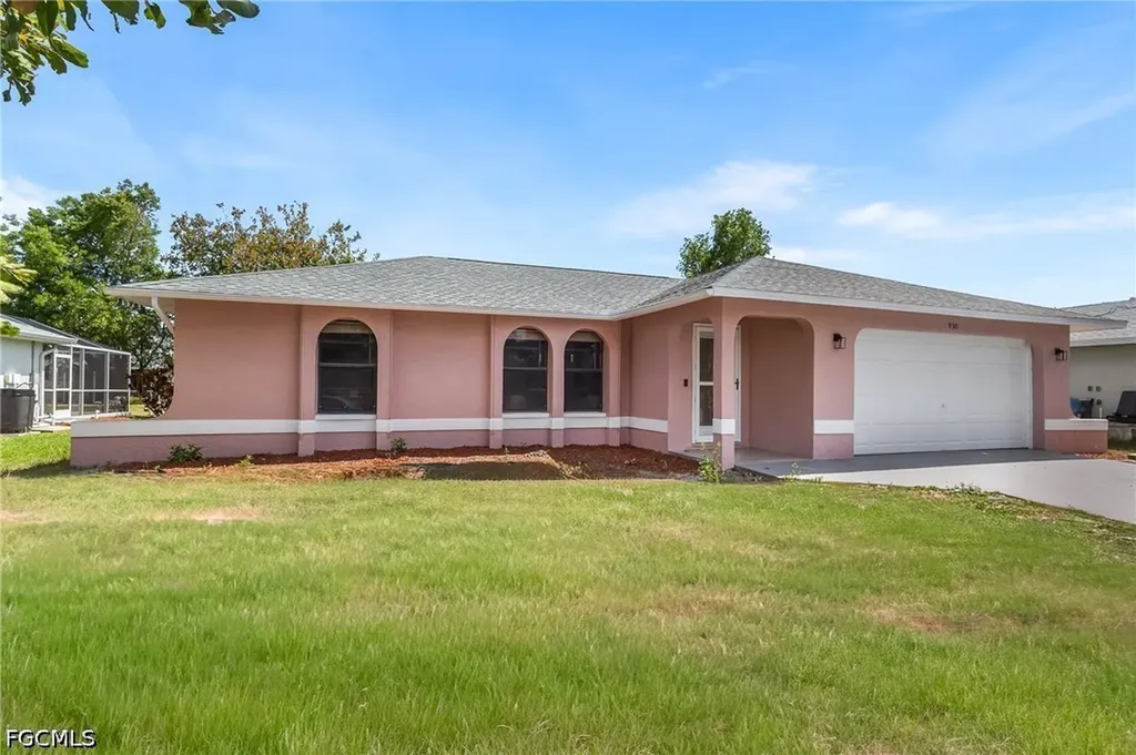 930 SW 34th Street Cape Coral FL 33914