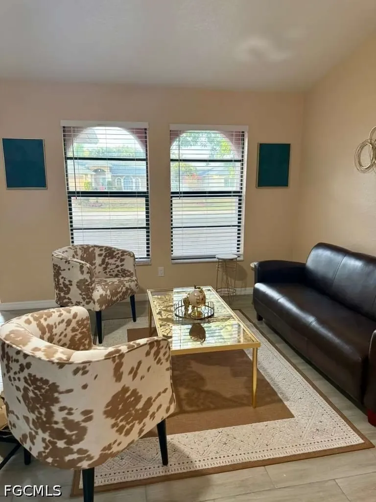 930 SW 34th Street Cape Coral FL 33914