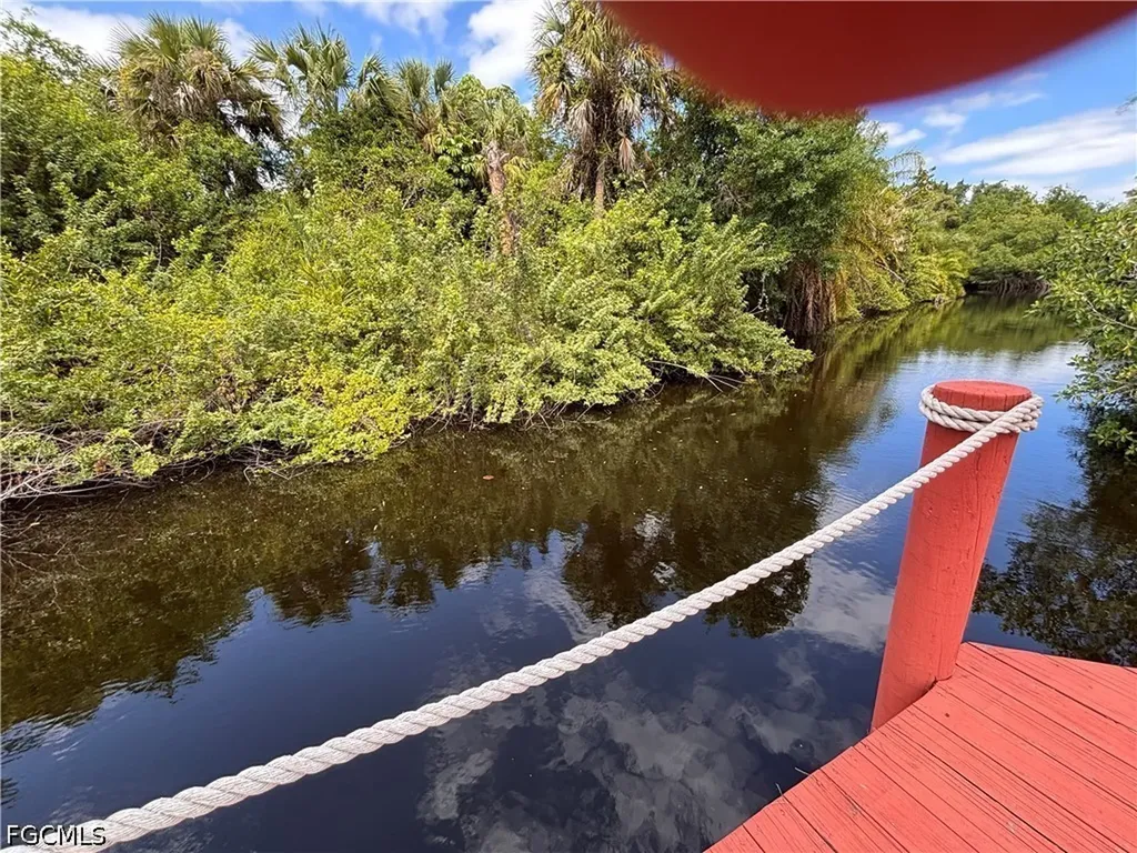 1933 Flamingo Drive North Fort Myers FL 33991