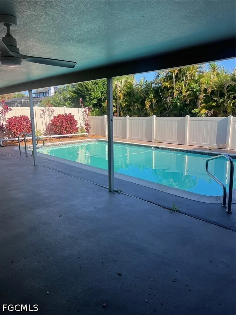3705 Stoneridge Court Fort Myers FL 33908