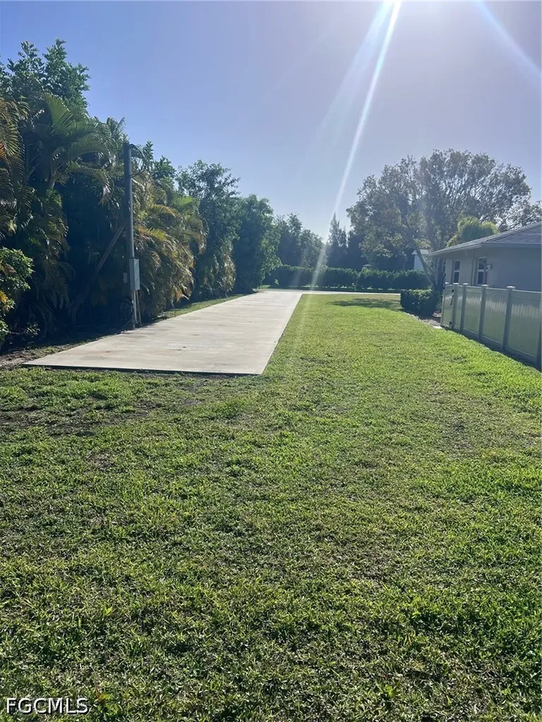 3705 Stoneridge Court Fort Myers FL 33908