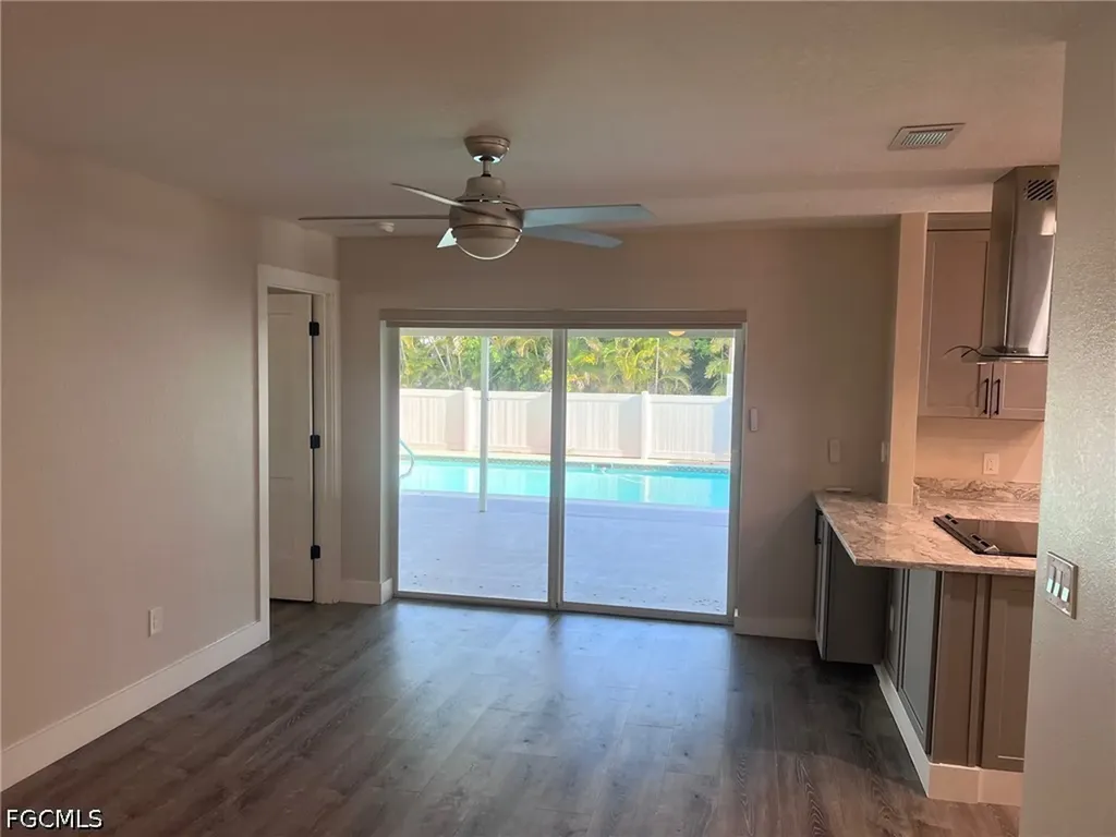 3705 Stoneridge Court Fort Myers FL 33908