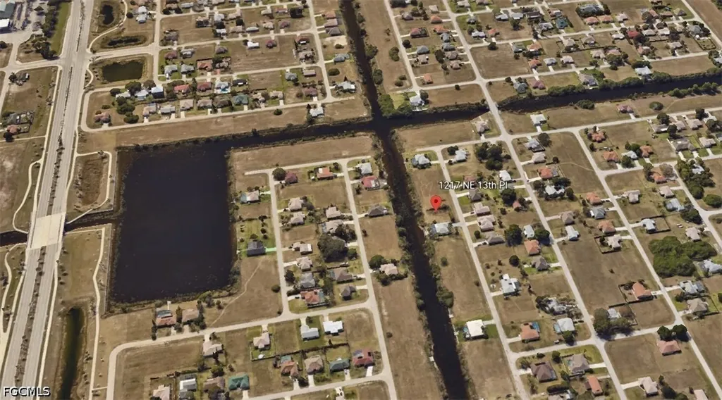 1217 NE 13th Place Cape Coral FL 33909