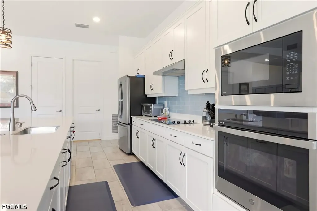 13991 Binghampton Drive N Fort Myers FL 33905