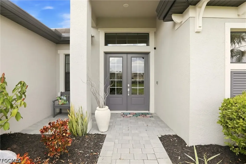 13991 Binghampton Drive N Fort Myers FL 33905