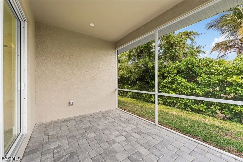 13450 Causeway Palms Cove Fort Myers FL 33908