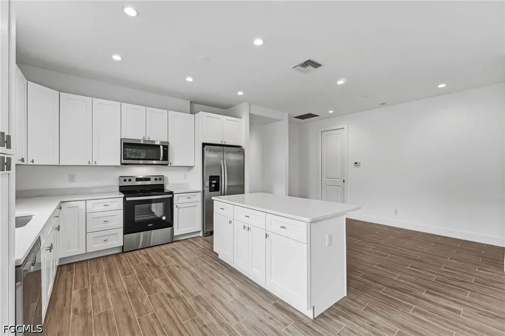 13450 Causeway Palms Cove Fort Myers FL 33908