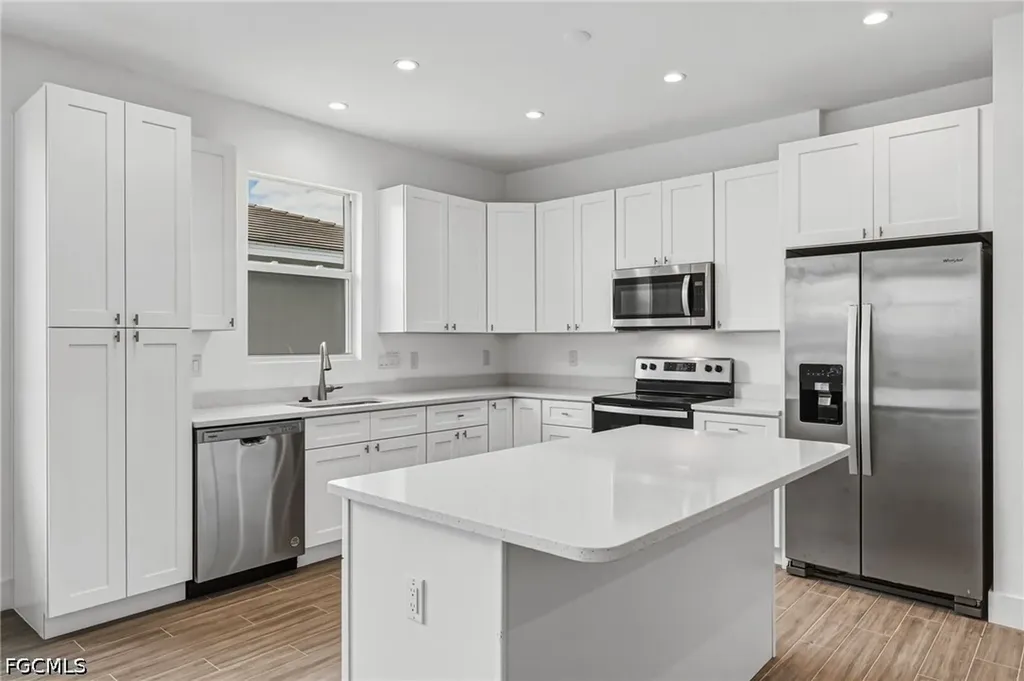 13450 Causeway Palms Cove Fort Myers FL 33908