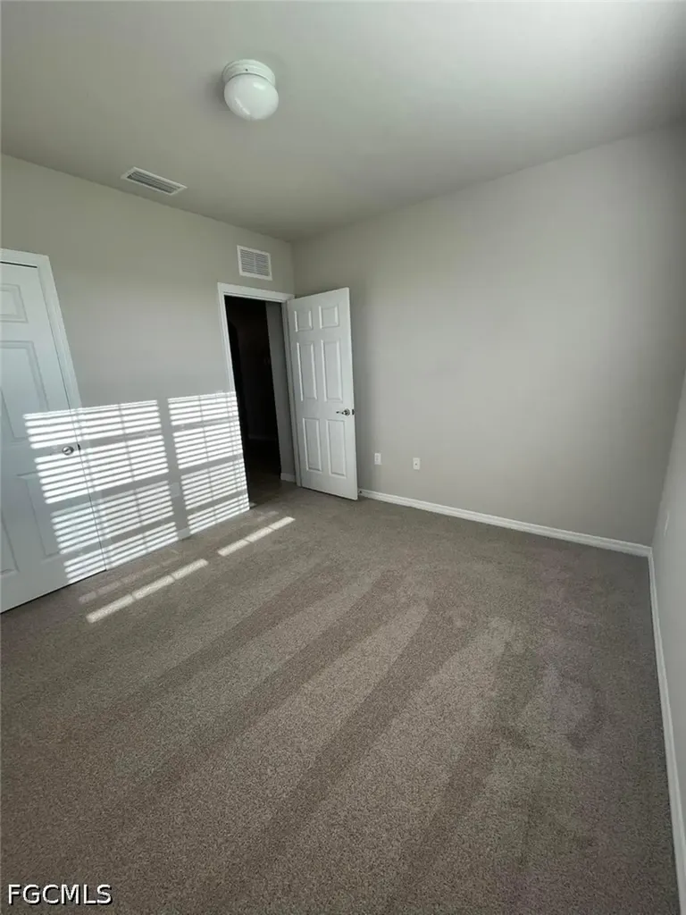 1437 NW 31st Place Cape Coral FL 33993