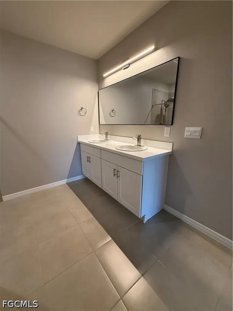 1437 NW 31st Place Cape Coral FL 33993