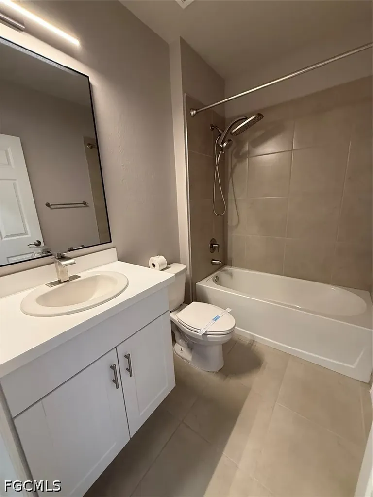 1437 NW 31st Place Cape Coral FL 33993