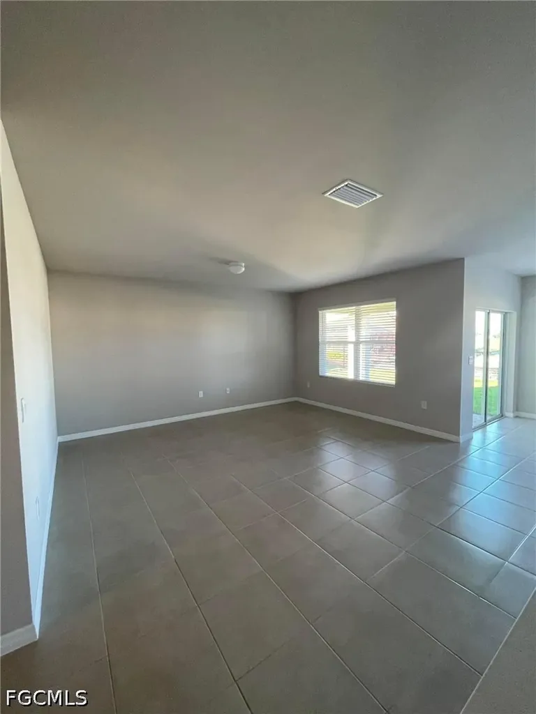 1437 NW 31st Place Cape Coral FL 33993