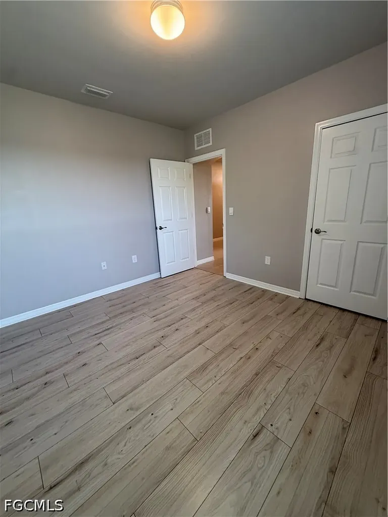 1437 NW 31st Place Cape Coral FL 33993