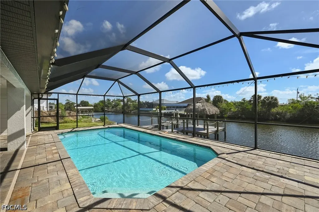 2359 NW 38th Avenue Cape Coral FL 33993