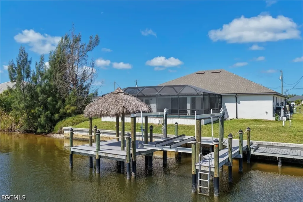 2359 NW 38th Avenue Cape Coral FL 33993