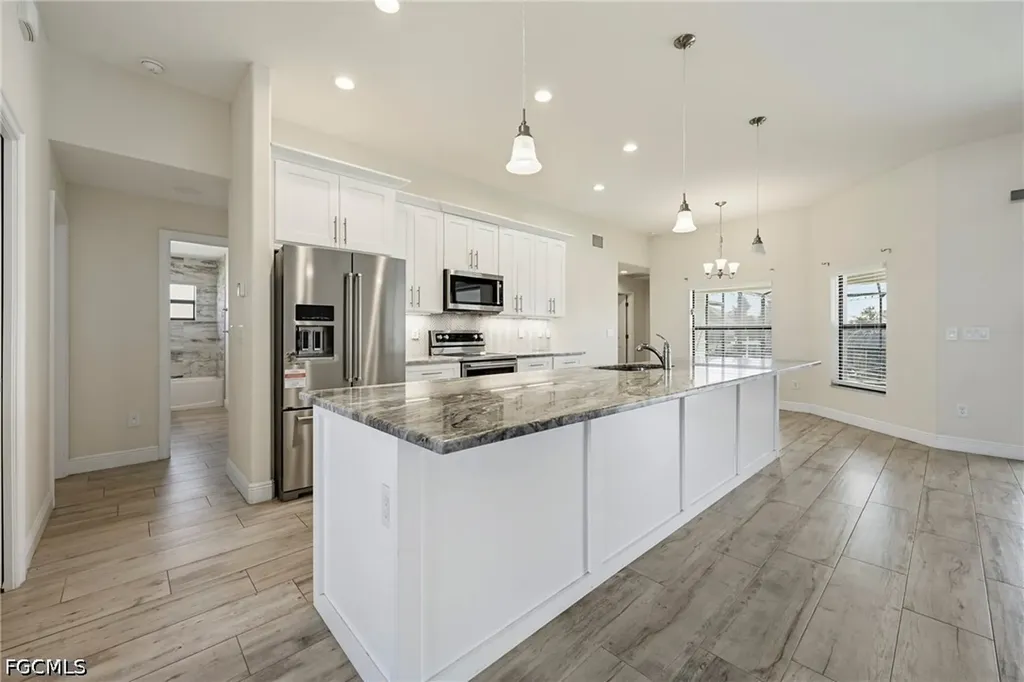 2359 NW 38th Avenue Cape Coral FL 33993