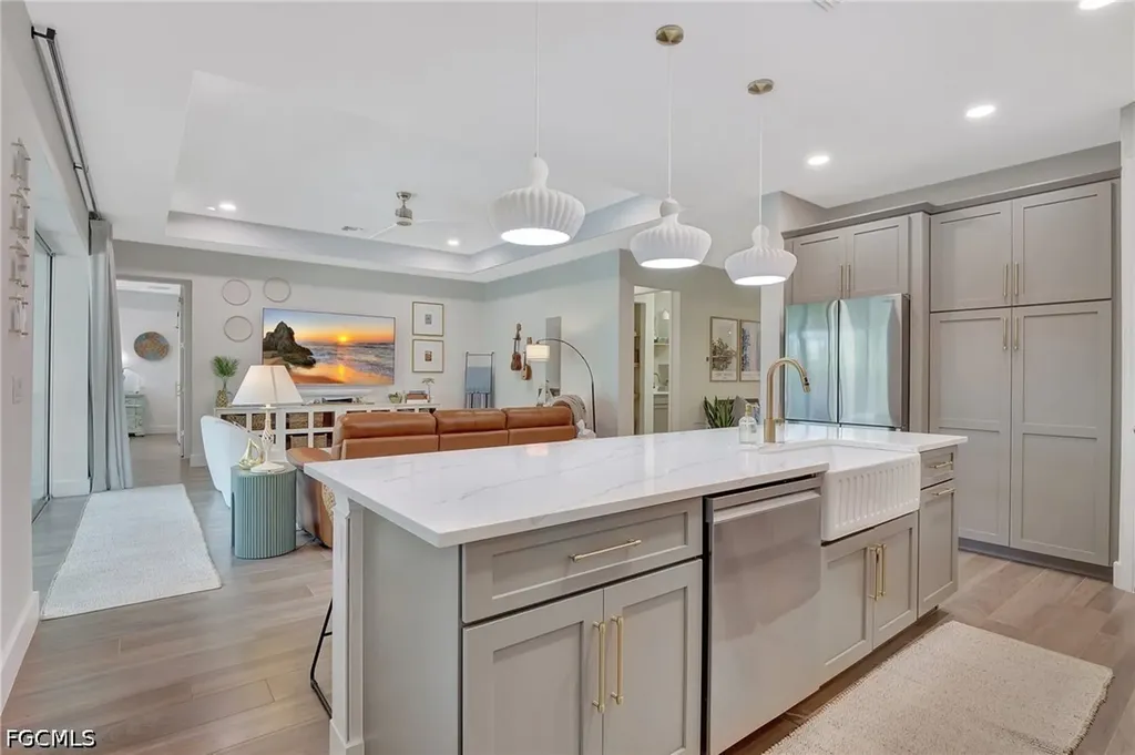 8517 S Lake Circle Fort Myers FL 33908