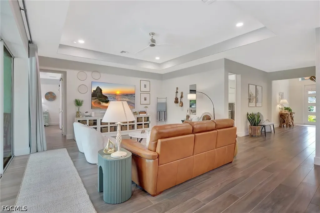 8517 S Lake Circle Fort Myers FL 33908