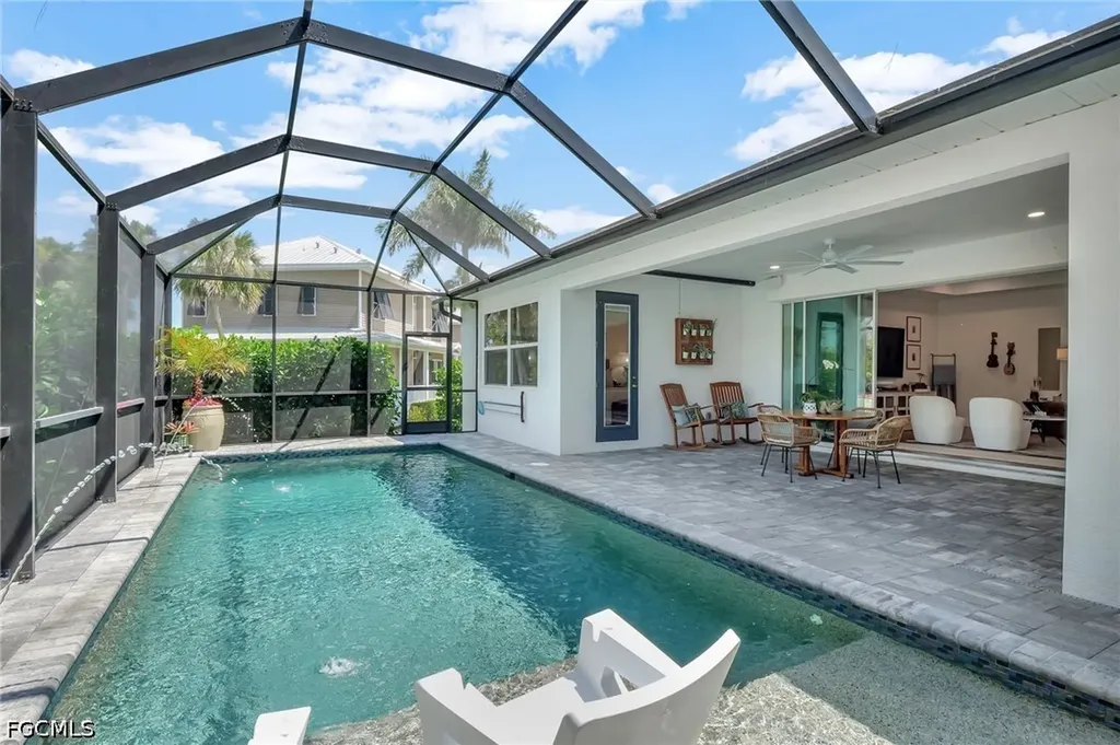 8517 S Lake Circle Fort Myers FL 33908