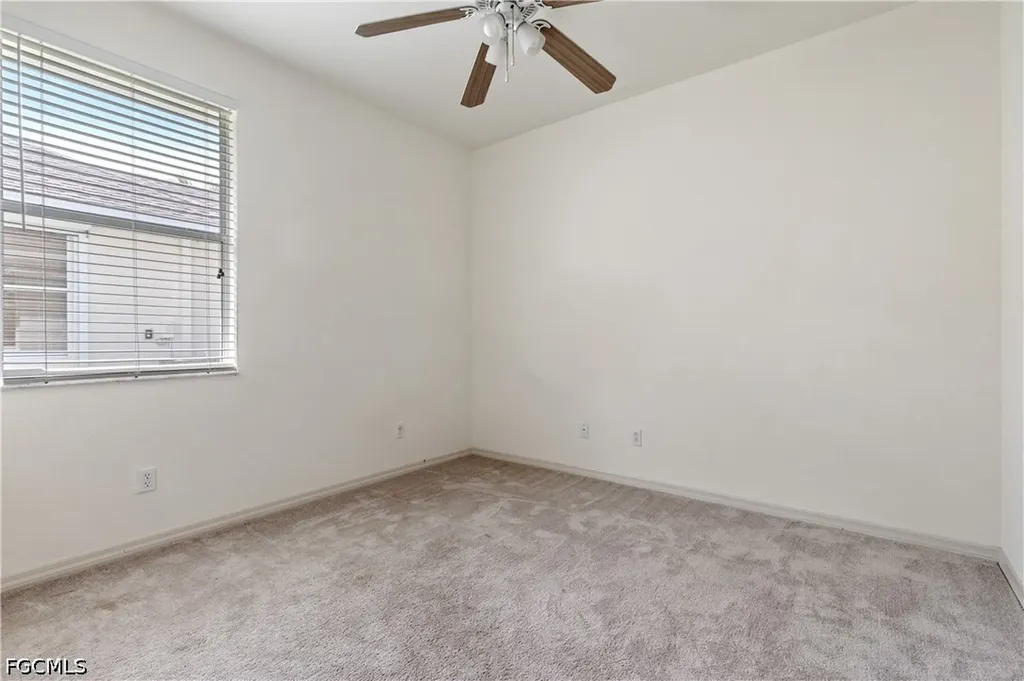 4280 Avian Avenue Fort Myers FL 33916