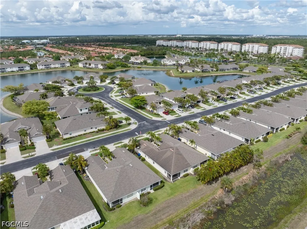 4280 Avian Avenue Fort Myers FL 33916