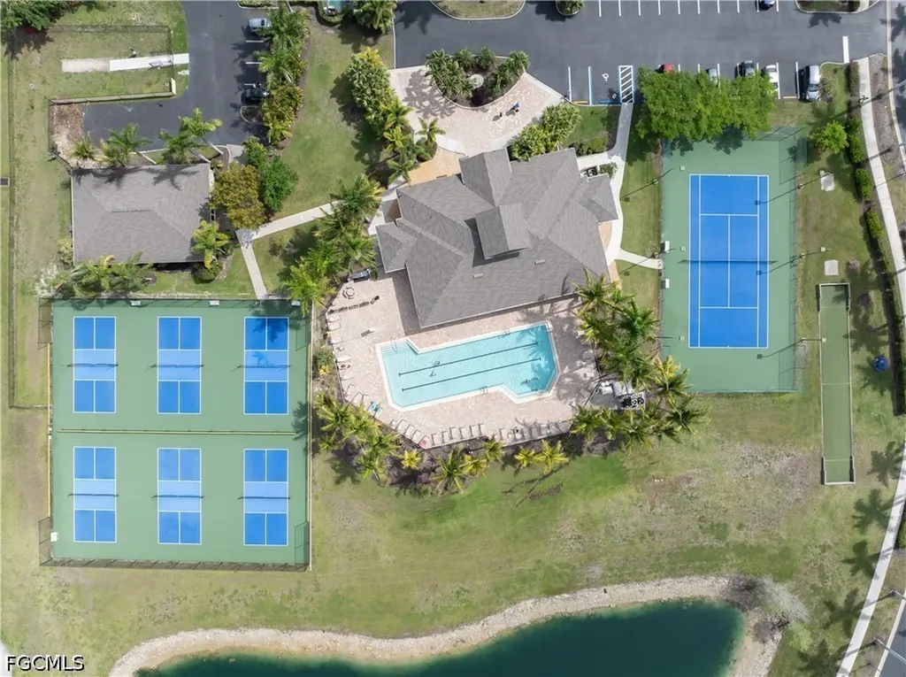 4280 Avian Avenue Fort Myers FL 33916