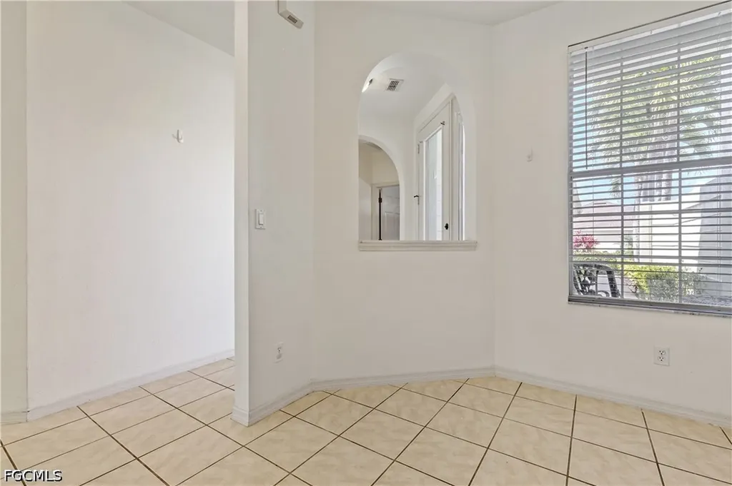 4280 Avian Avenue Fort Myers FL 33916