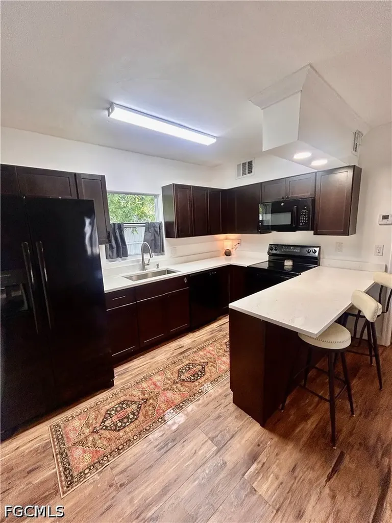 2590 1st Street Fort Myers FL 33901