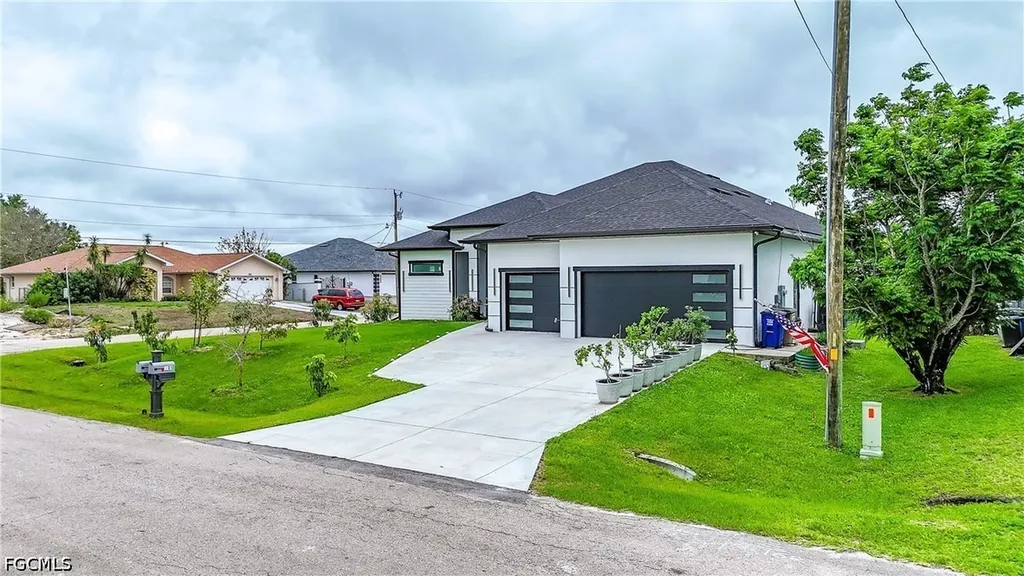 4301 10th Street W Lehigh Acres FL 33971