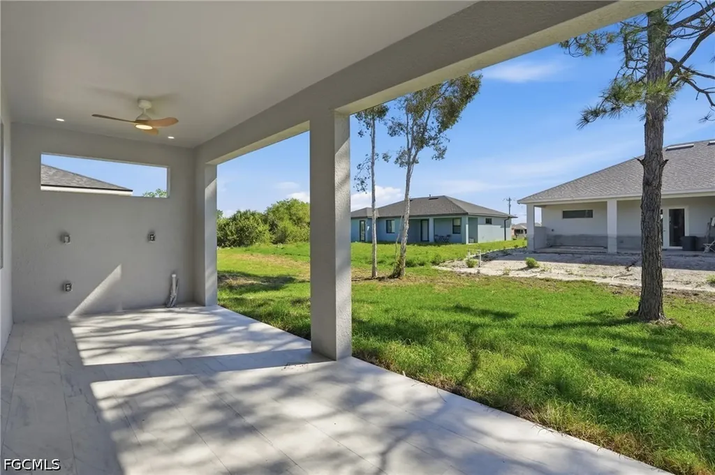 431 Palmyra Avenue Lehigh Acres FL 33974