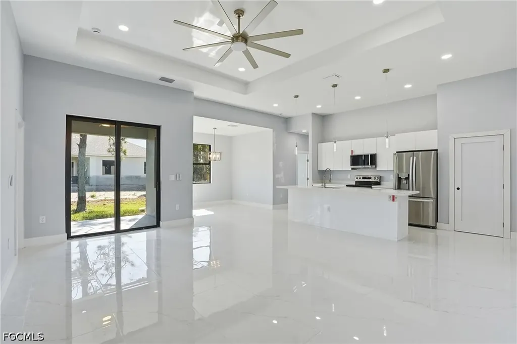 431 Palmyra Avenue Lehigh Acres FL 33974
