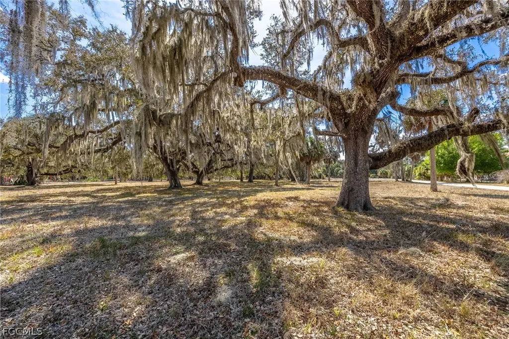 2032 Ortona Locks Road Moore Haven FL 33471