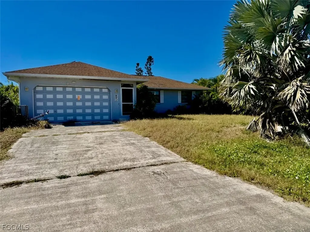 2701 Palm Drive Punta Gorda FL 33950
