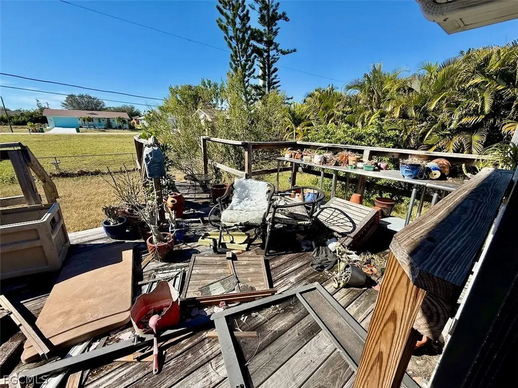 2701 Palm Drive Punta Gorda FL 33950
