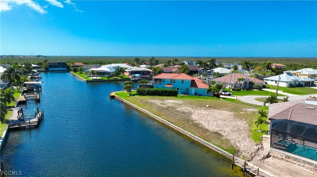 3000 SW 40th Lane Cape Coral FL 33914