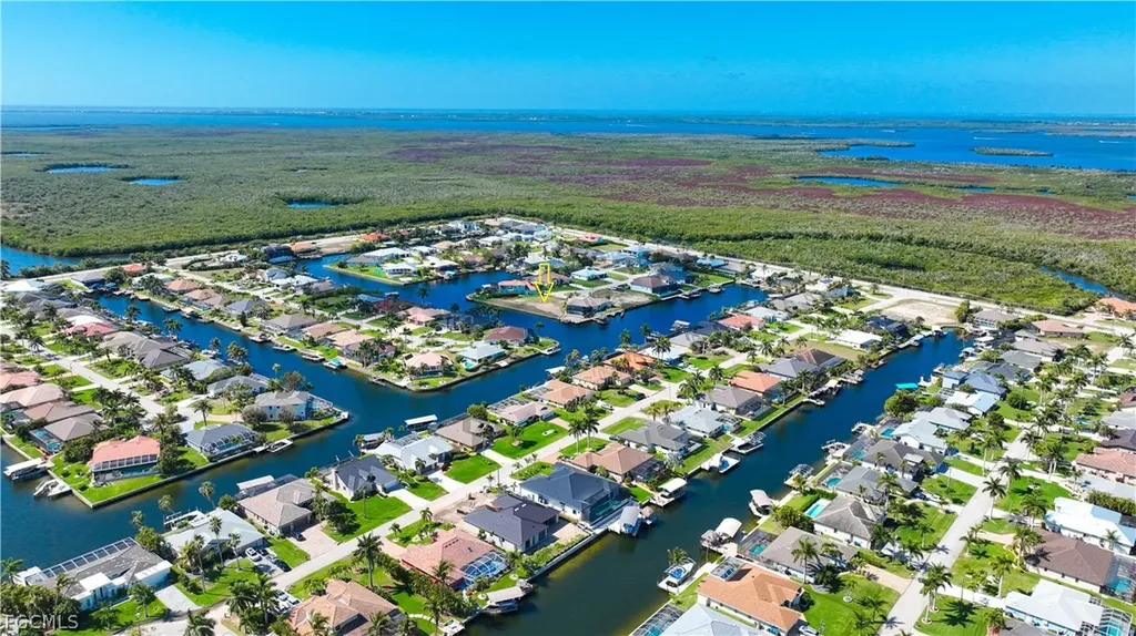 3000 SW 40th Lane Cape Coral FL 33914