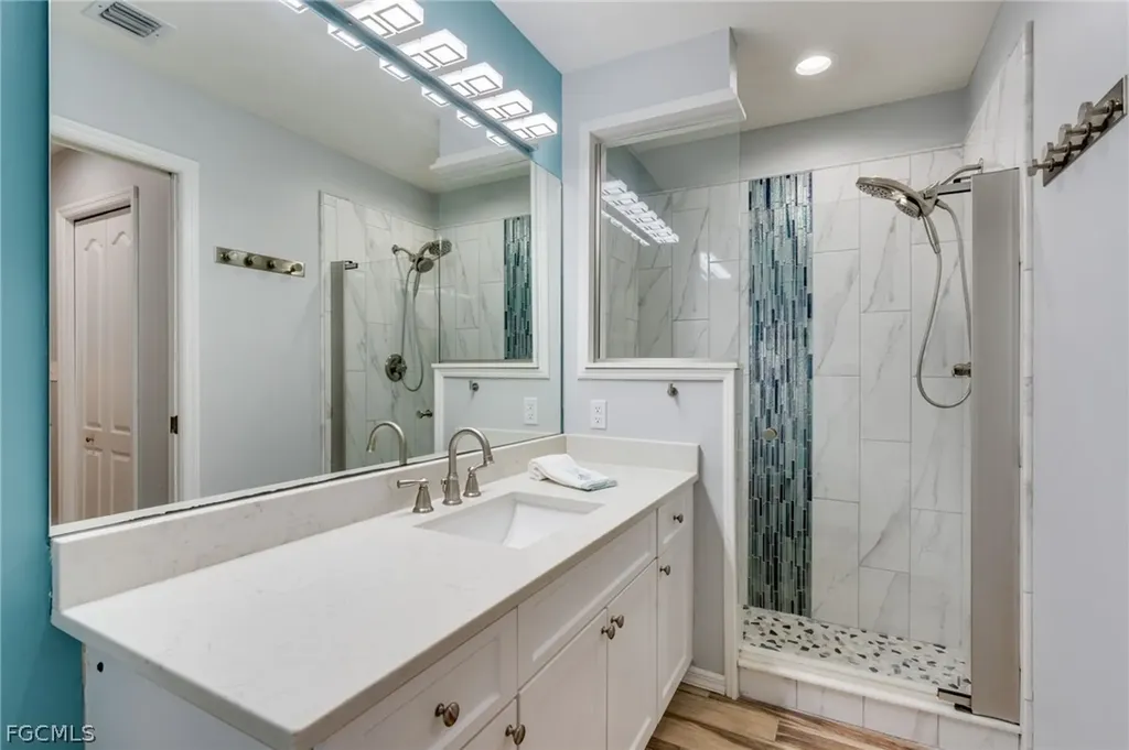8096 Queen Palm Lane Fort Myers FL 33966