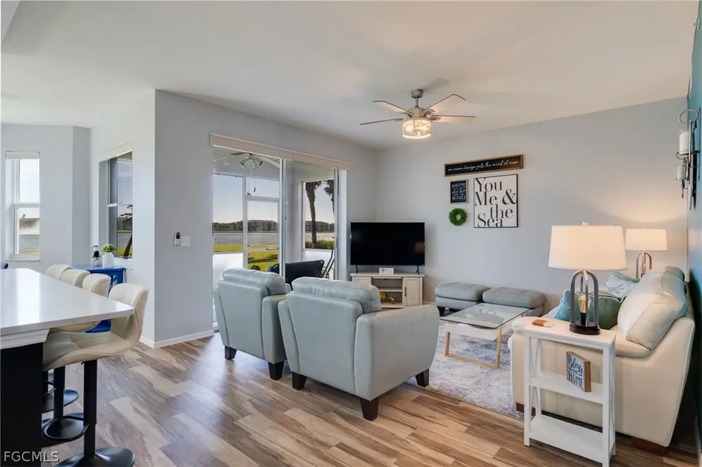 8096 Queen Palm Lane Fort Myers FL 33966