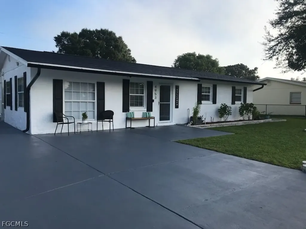 4953 Sherry Street Fort Myers FL 33905